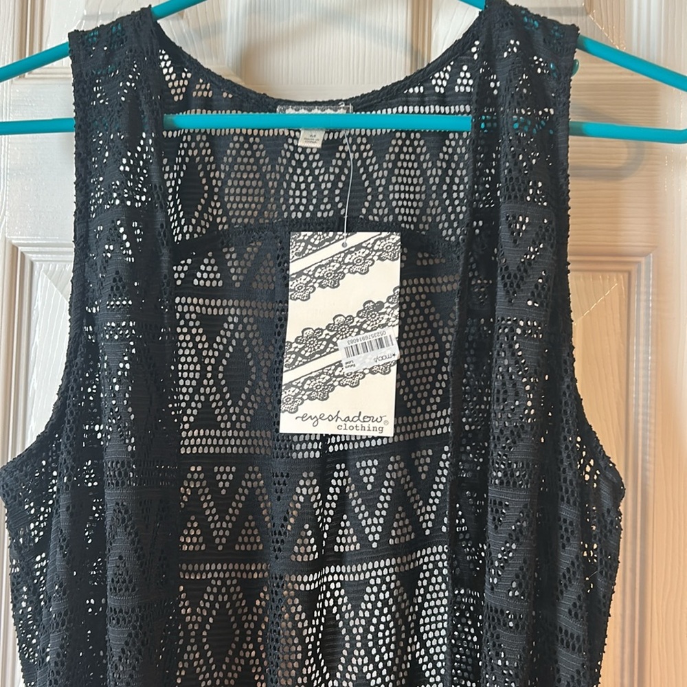 Lace vest with fringe.  Size M.  Black - Picture 2 of 6